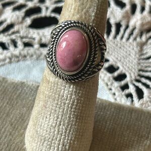 Elegant Pink Stone Silver Ring